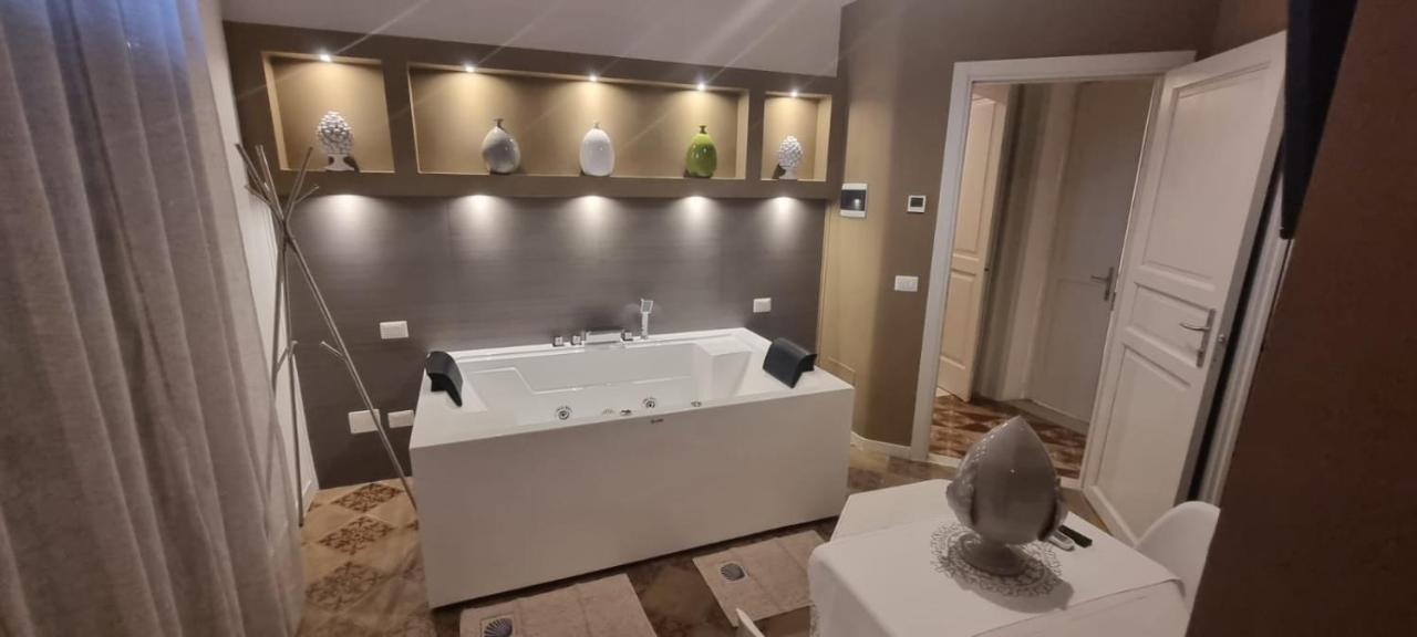 לינה וארוחת בוקר לצ'ה Reluxe Private Wellness מראה חיצוני תמונה